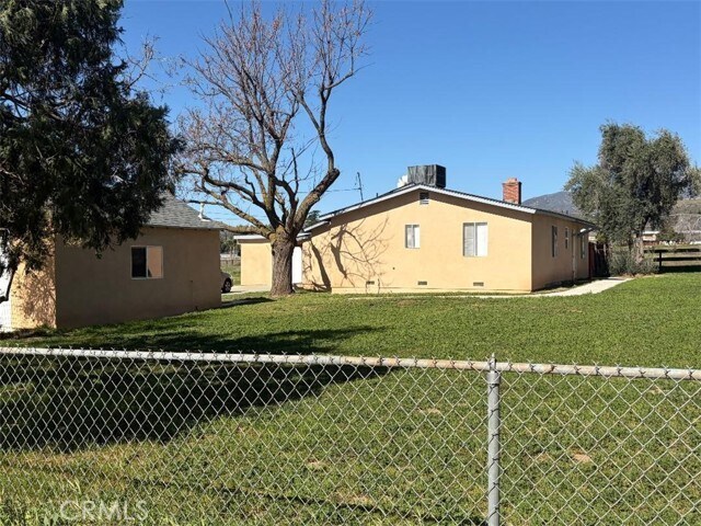 Foto del edificio - 10803 Bellflower Ave