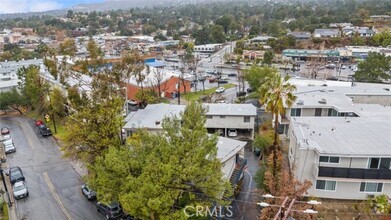 Building Photo - 2159 La Canada Crest Dr