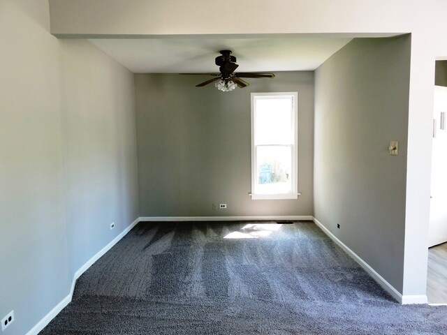 Building Photo - 833 Pleasant St