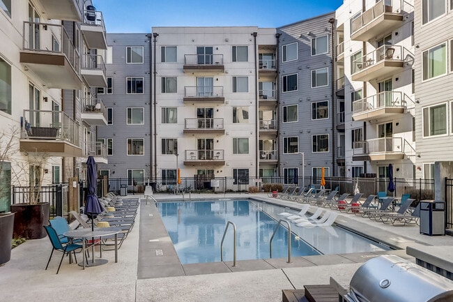 Foto del edificio - Spoke Apartments