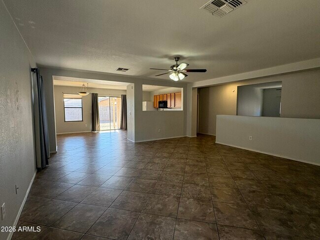 Foto del edificio - 11537 W Scotts Dr