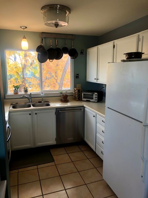 Building Photo - 3465 Lochwood Dr