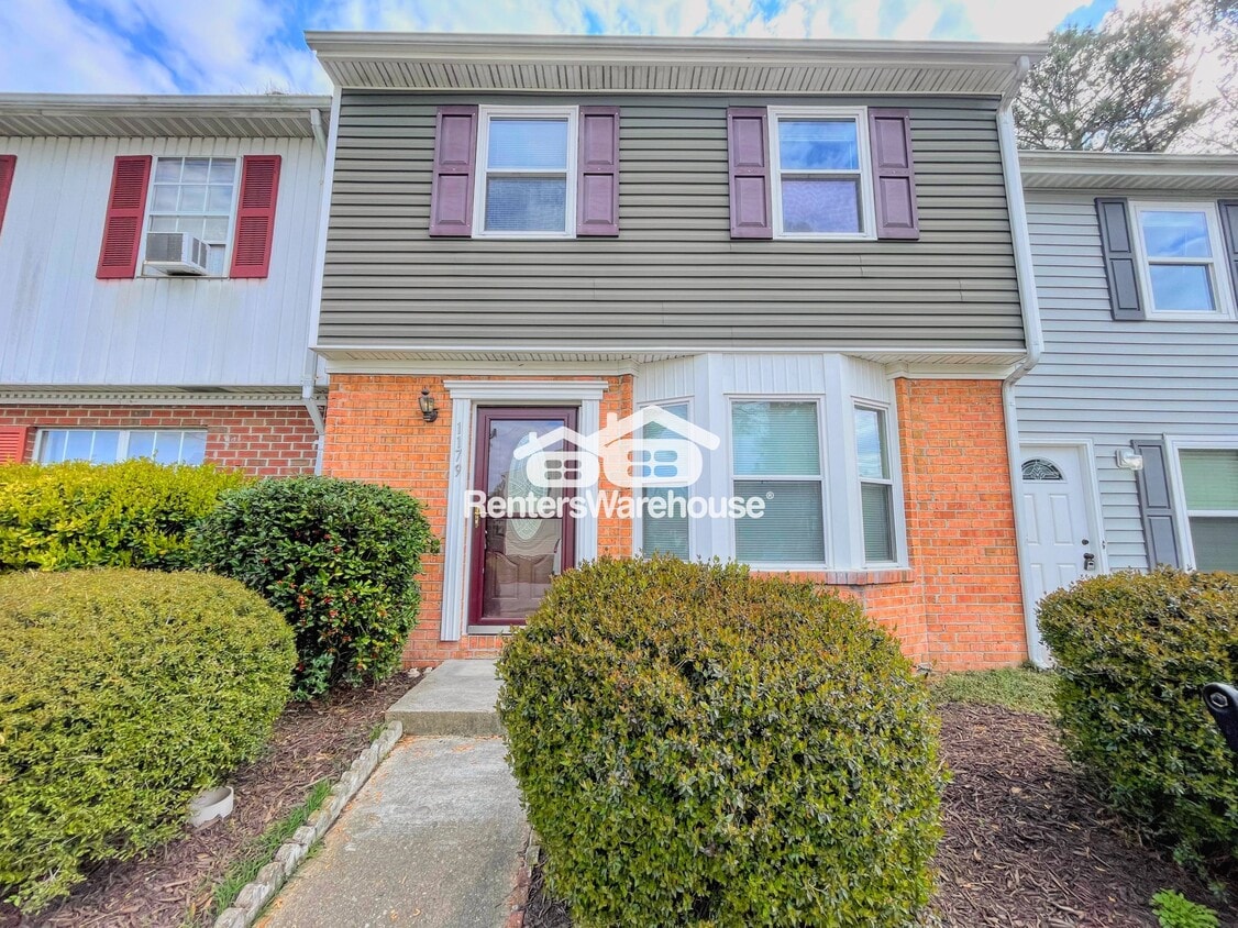 Primary Photo - 1179 Meadow Sage Ln