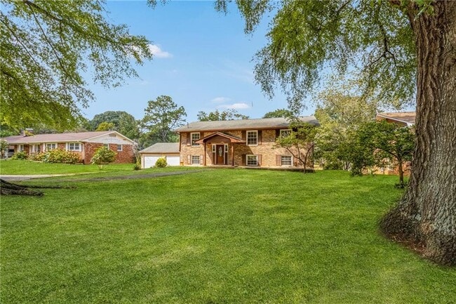 Foto del edificio - 1804 Carla Dr