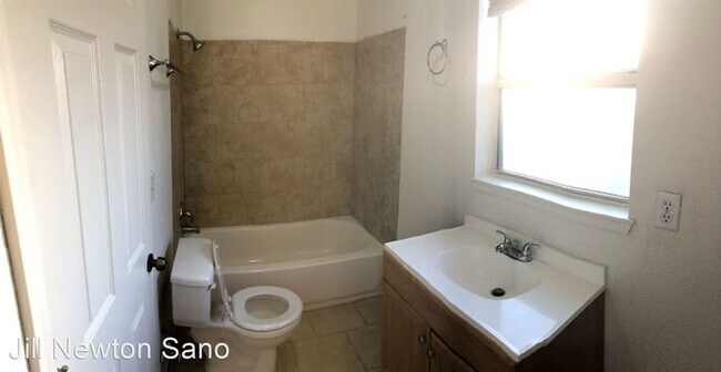 Building Photo - 2 br, 1 bath House - 6527 Ave 384