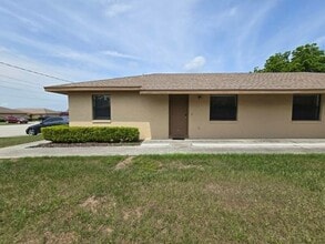 Building Photo - 3940 Spoonbill Ct