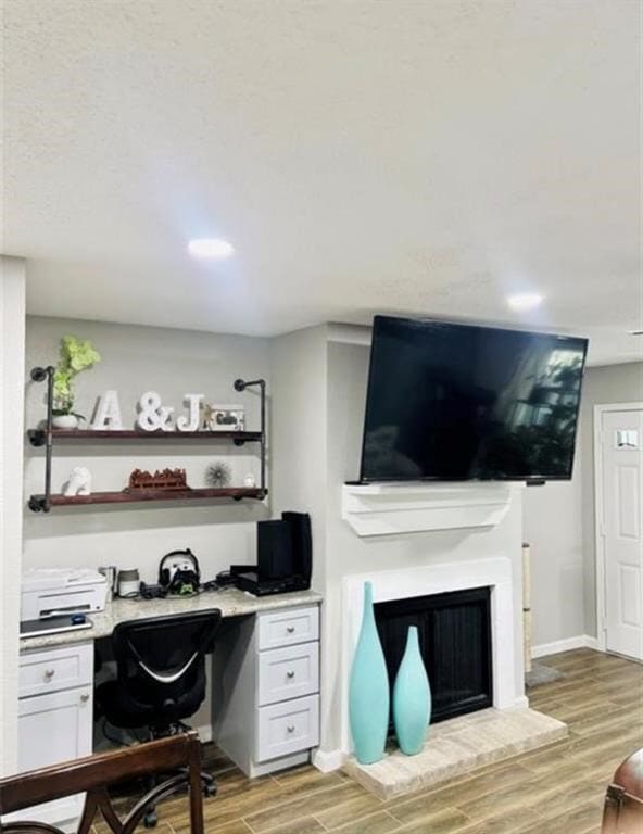 Foto del edificio - 2112 Greenbriar Colony Dr