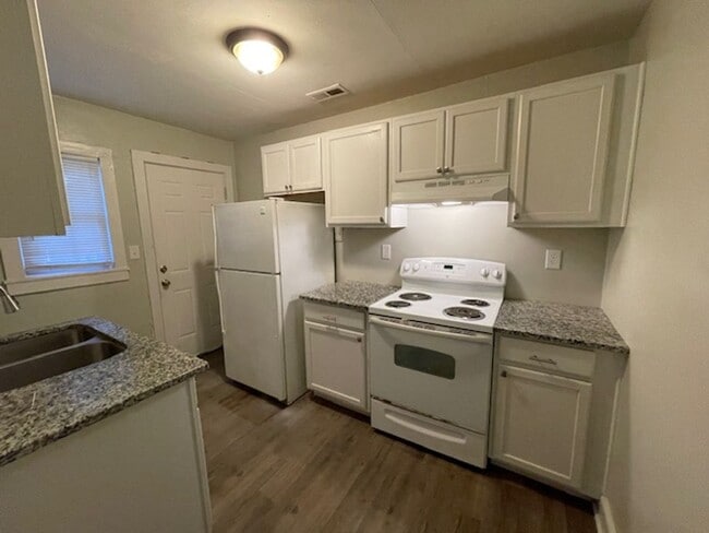 Building Photo - 2634 Druid Hills Way