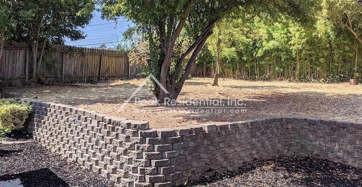 Foto del edificio - 5 br, 3 bath House - 5335 Maui Way