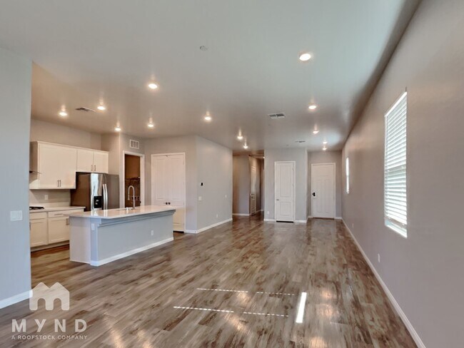 Foto del edificio - 12577 Huckleberry Oak Ave
