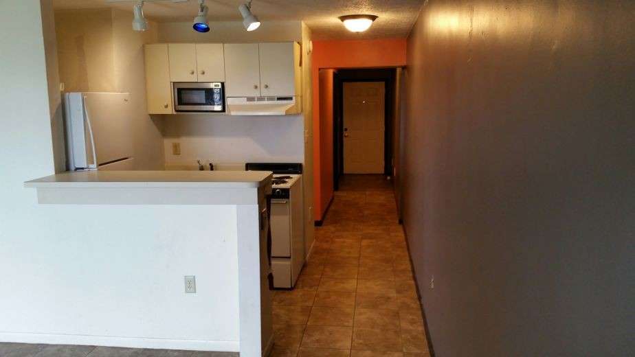 Building Photo - 5500 Sun Harbor Rd