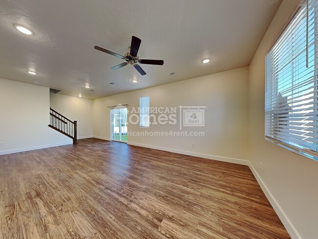 Building Photo - 6697 Mountain Maple Drive