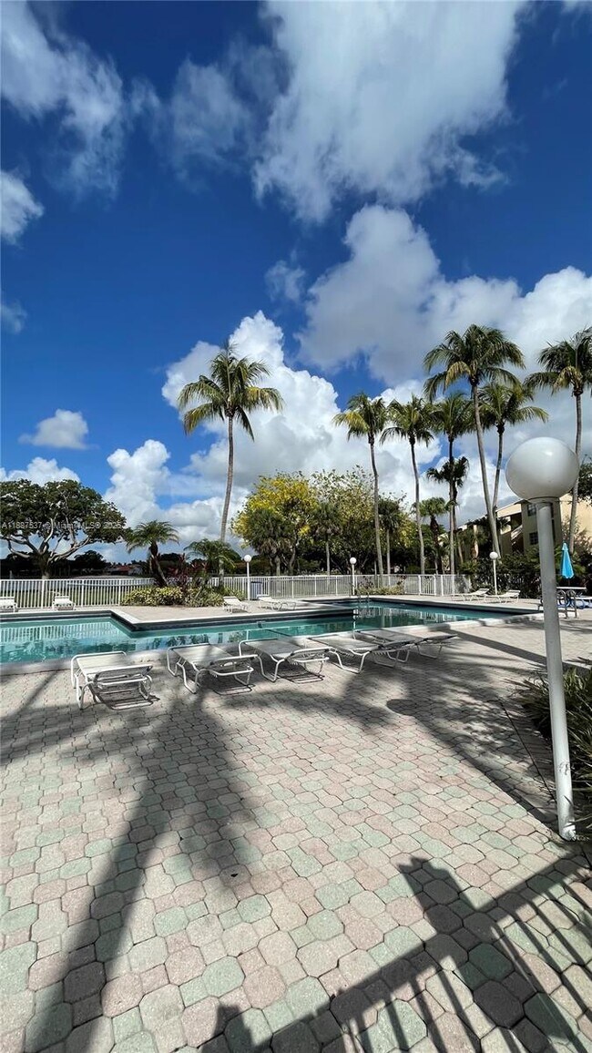 Foto del edificio - 15300 SW 106th Terrace