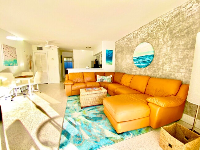 Foto del edificio - 55 NE Spanish Trail