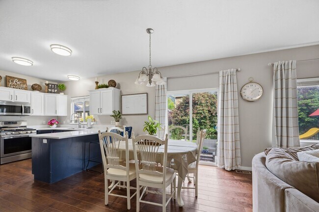 Building Photo - 4009 W Troon