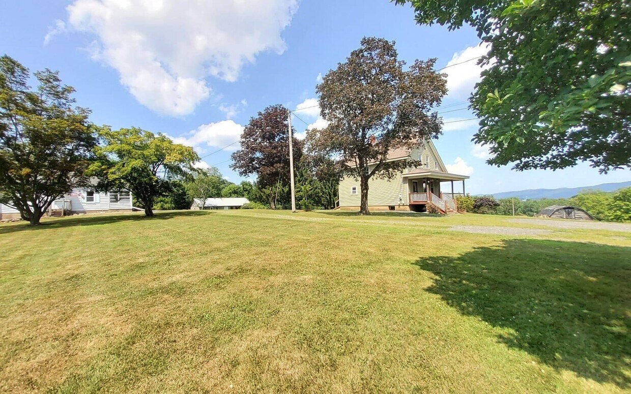 Foto principal - 351 Harriman Heights Rd