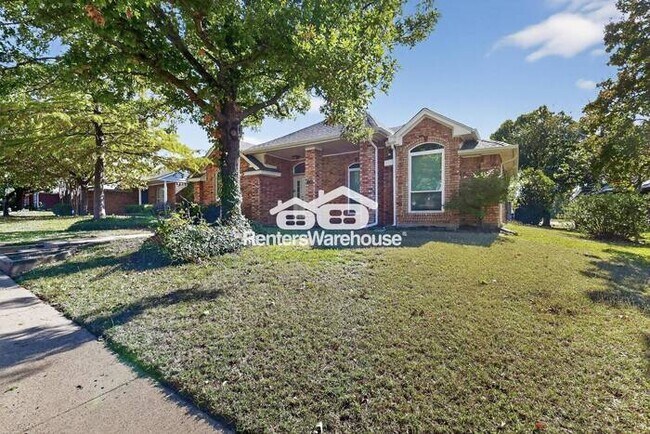 Foto del edificio - Completely Refreshed Rowlett Home