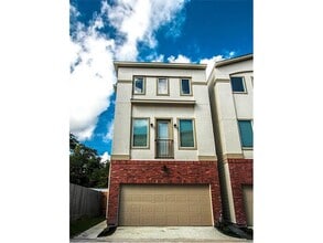 Building Photo - 1203 Cedarpost Tree Springs Pl