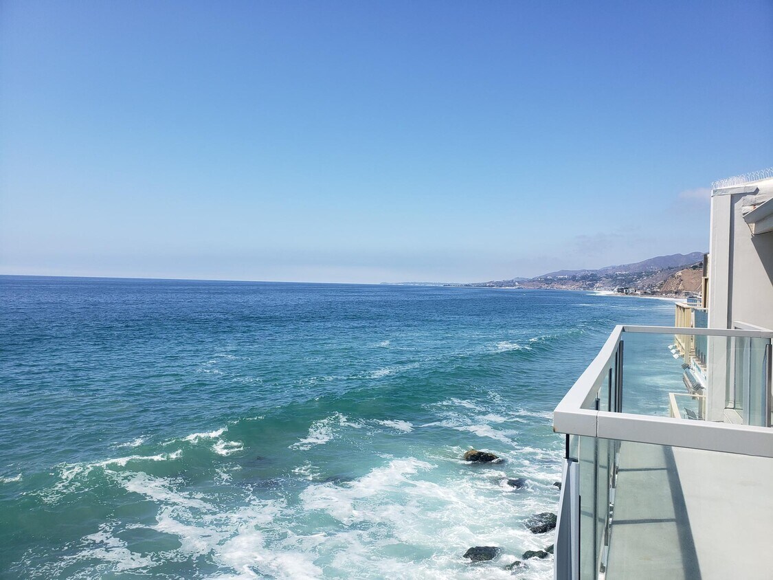 Primary Photo - 21208 E Pacific Coast Hwy