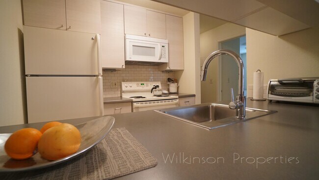 Foto del edificio - 3025 Broadway St