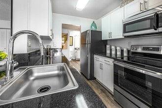 Interior Photo - Avana at the Moors