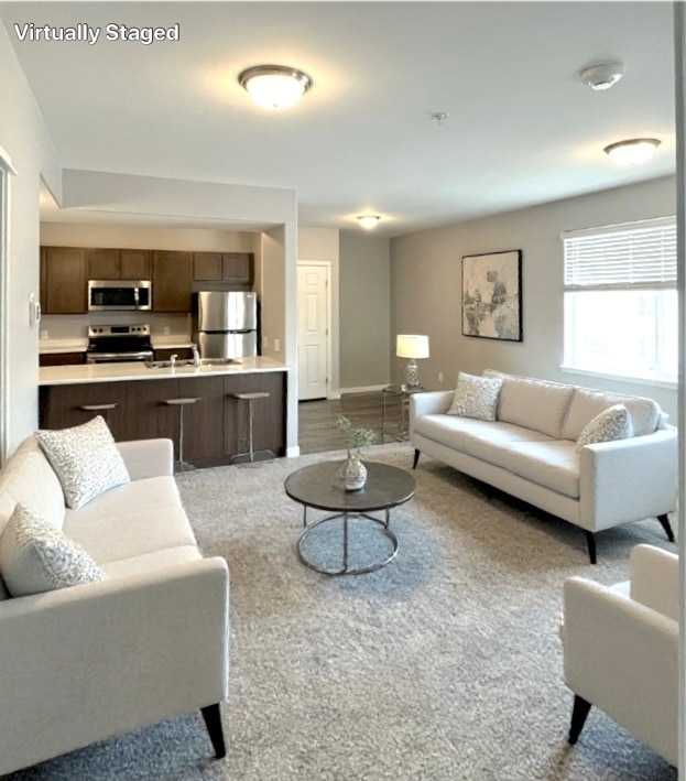 Foto del edificio - Copper Village Apartments