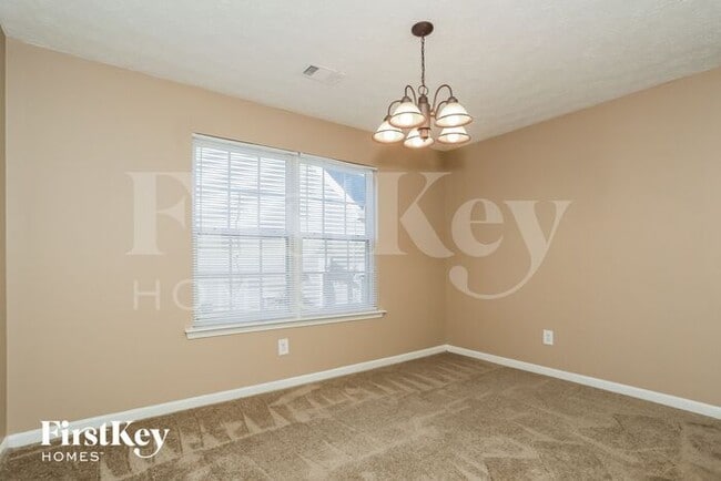 Building Photo - 1221 Andrews Dr