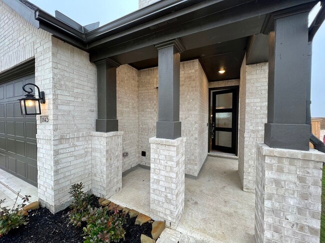 Building Photo - 18426 Palmetto Vw Dr