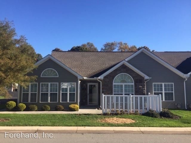 Foto principal - 3 br, 2 bath House - 1251 Jefferson Way
