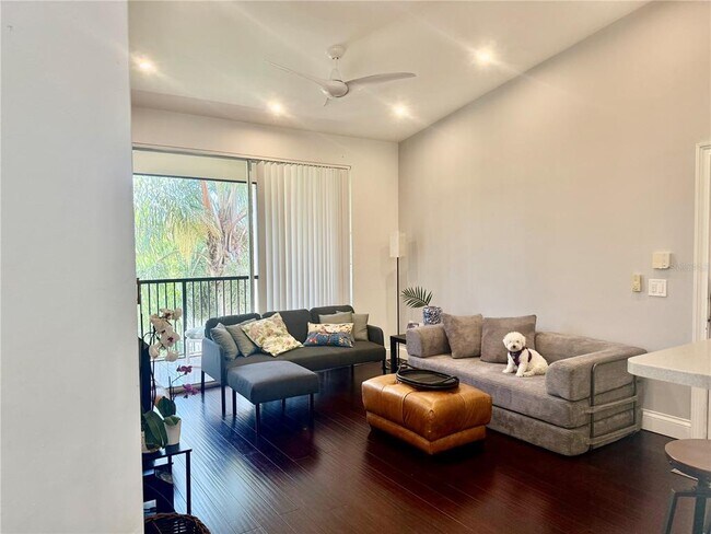 Foto del edificio - 1180 Reserve Way