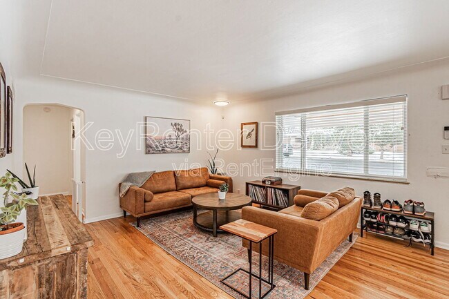 Foto del edificio - 1515 S Birch St