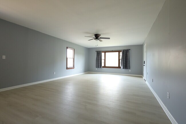 Living Room - 1653 Walker Ln