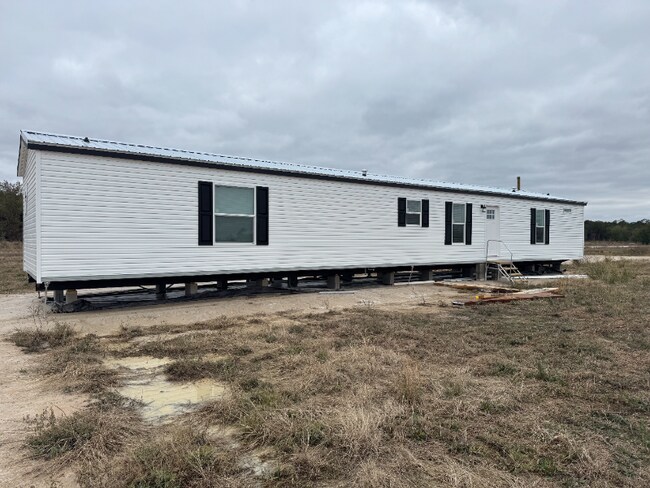 Foto del edificio - 350 Patriot Ln