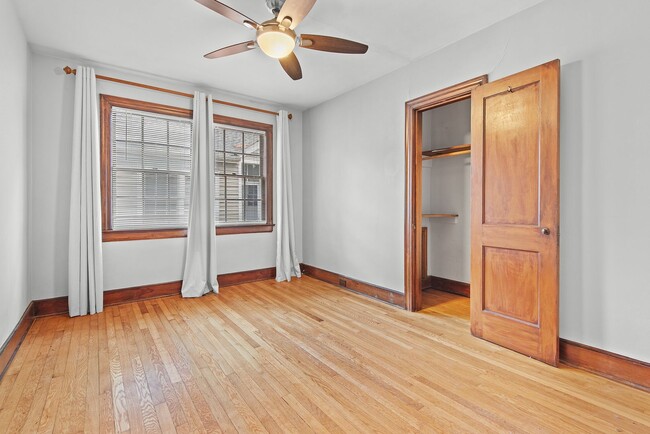 Foto del edificio - Charming 2 bedroom 3 Blocks to Duke’s East...