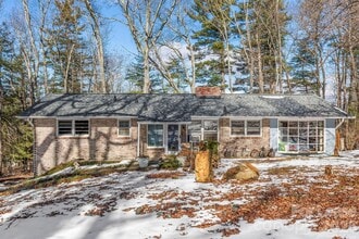 Building Photo - 11 N Marley Dr
