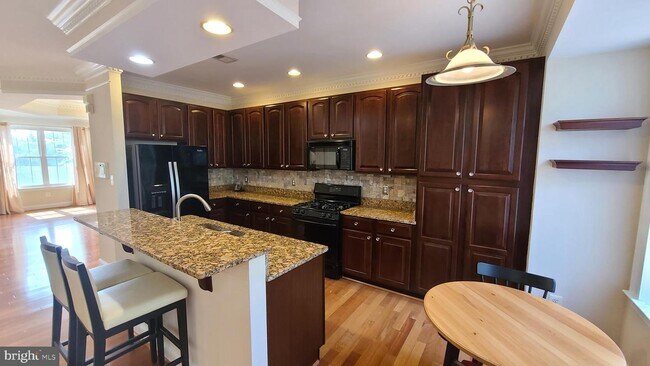 Foto del edificio - 3991 Troon Ct