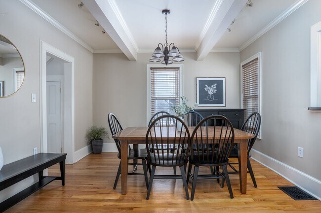 Foto del edificio - 308 Ballston Ave