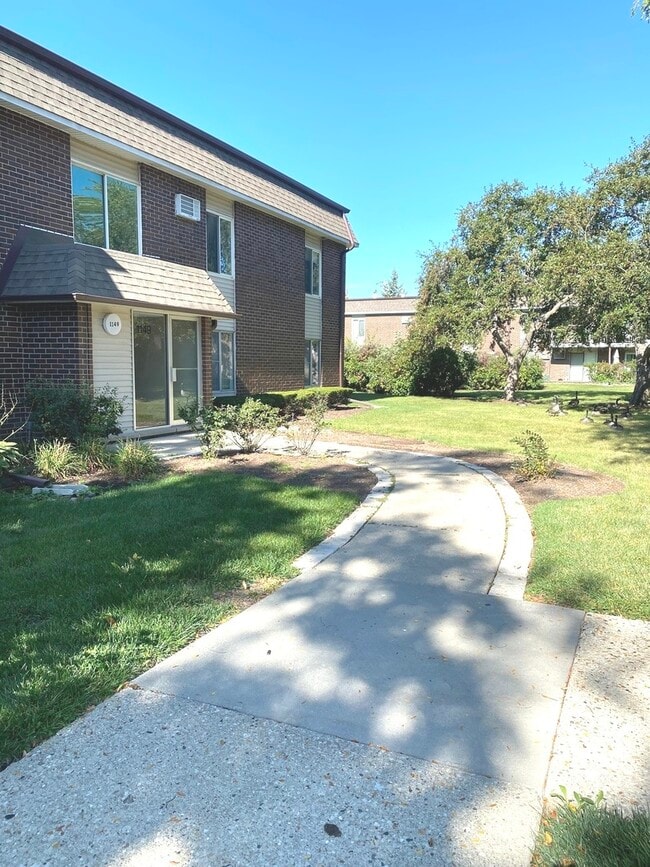 Building Photo - 1149 Miller Ln