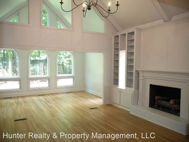 Building Photo - 3 br, 2 bath House - 3308 Mayfield Court