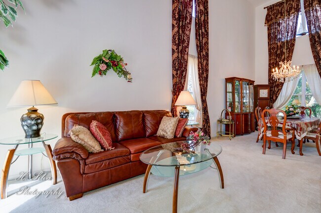 Foto del edificio - 1880 Broadsmore Dr