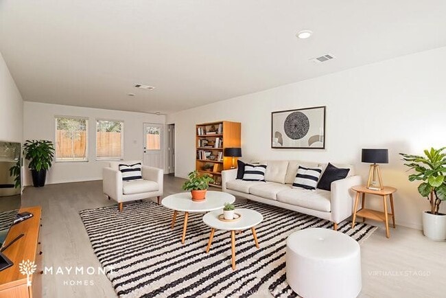 Building Photo - 566 Layne Overlook