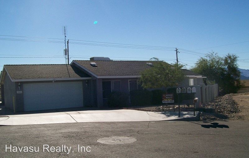 Primary Photo - 2444 Hummingbird Ln