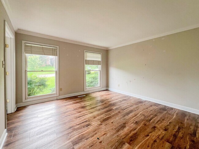Foto del edificio - West Knoxville Gem with Privacy, Space & Modern Upgrades