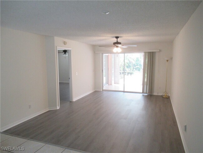 Foto del edificio - 3951 Leeward Passage Ct