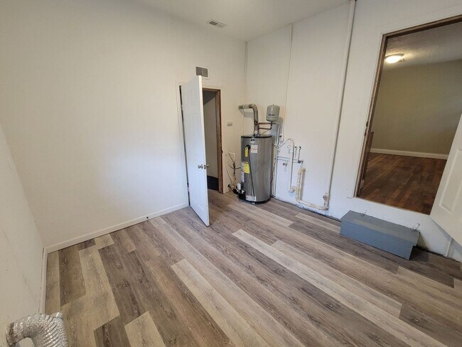 Building Photo - 3110 Mohawk St 3BR/1BA (Middletown)