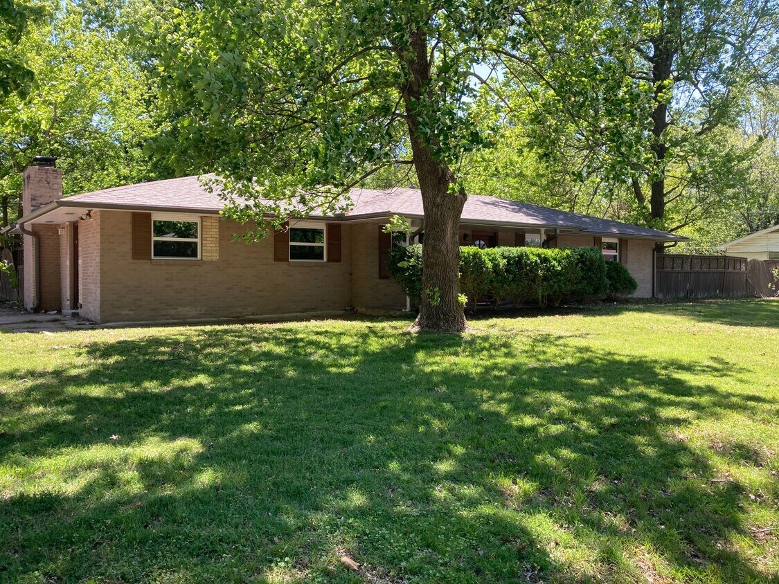 1701 Taylor Ave, Springdale, AR 72762 House Rental in Springdale, AR
