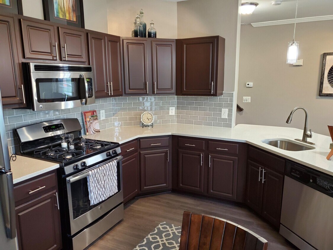 Huntington at King Farm Apartments Rockville, MD