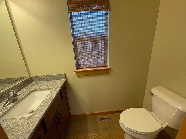 Building Photo - 89 Naomi Rose Ln