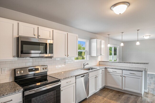Building Photo - 3257 Hill Hollow Ln