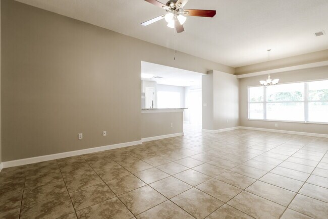 Foto del edificio - 1243 Big Sky Dr